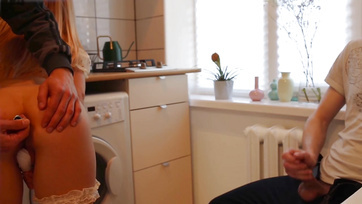 Én csak matyiztam mialatt a barátom rendesen seggberakta a nőmet Thumb