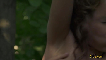 Rendesen seggbekúrta a bűbájos magyarországból való tinicsajt a felajzott anonim fószer Thumb